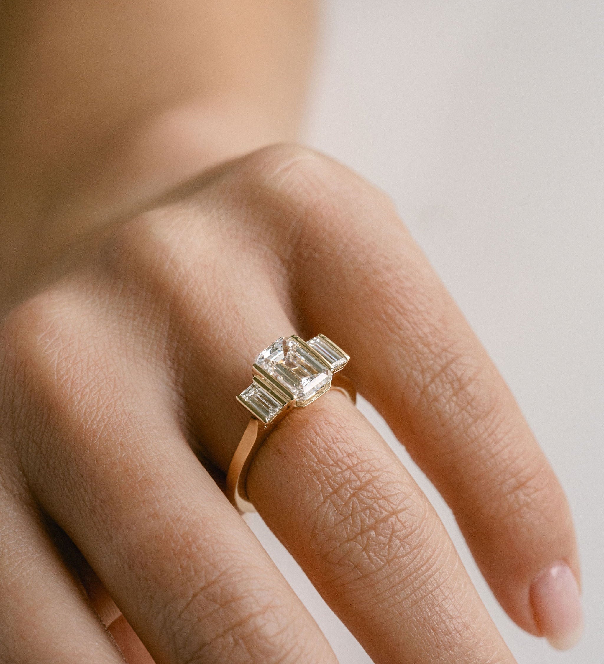 3.0 CT Elongated Cushion Solitaire Lab Grown Diamond Engagement Ringt