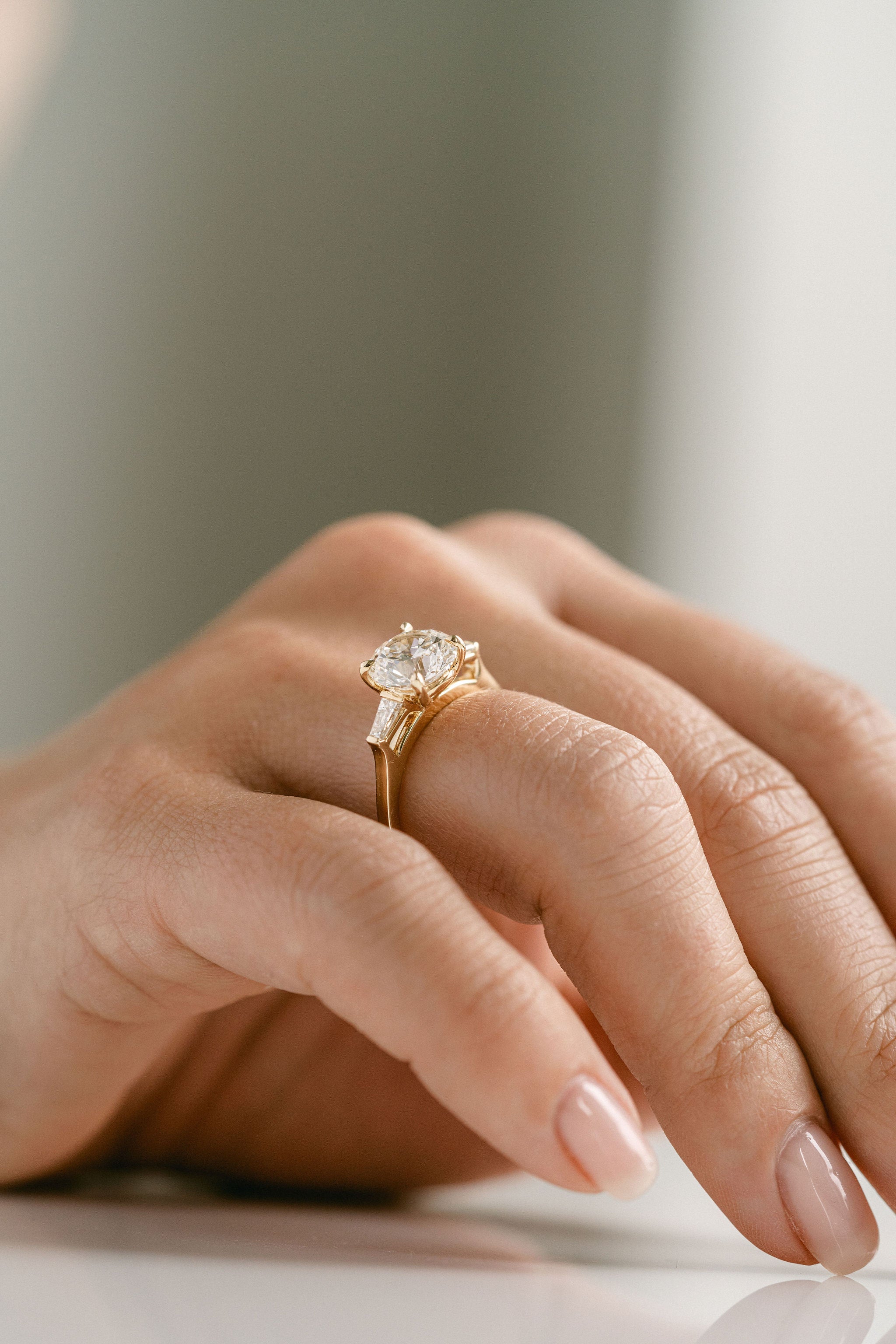 3.0 CT Elongated Cushion Solitaire Lab Grown Diamond Engagement Ringt