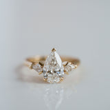3.0 CT Elongated Cushion Solitaire Lab Grown Diamond Engagement Ringt