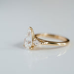 3.0 CT Elongated Cushion Solitaire Lab Grown Diamond Engagement Ringt