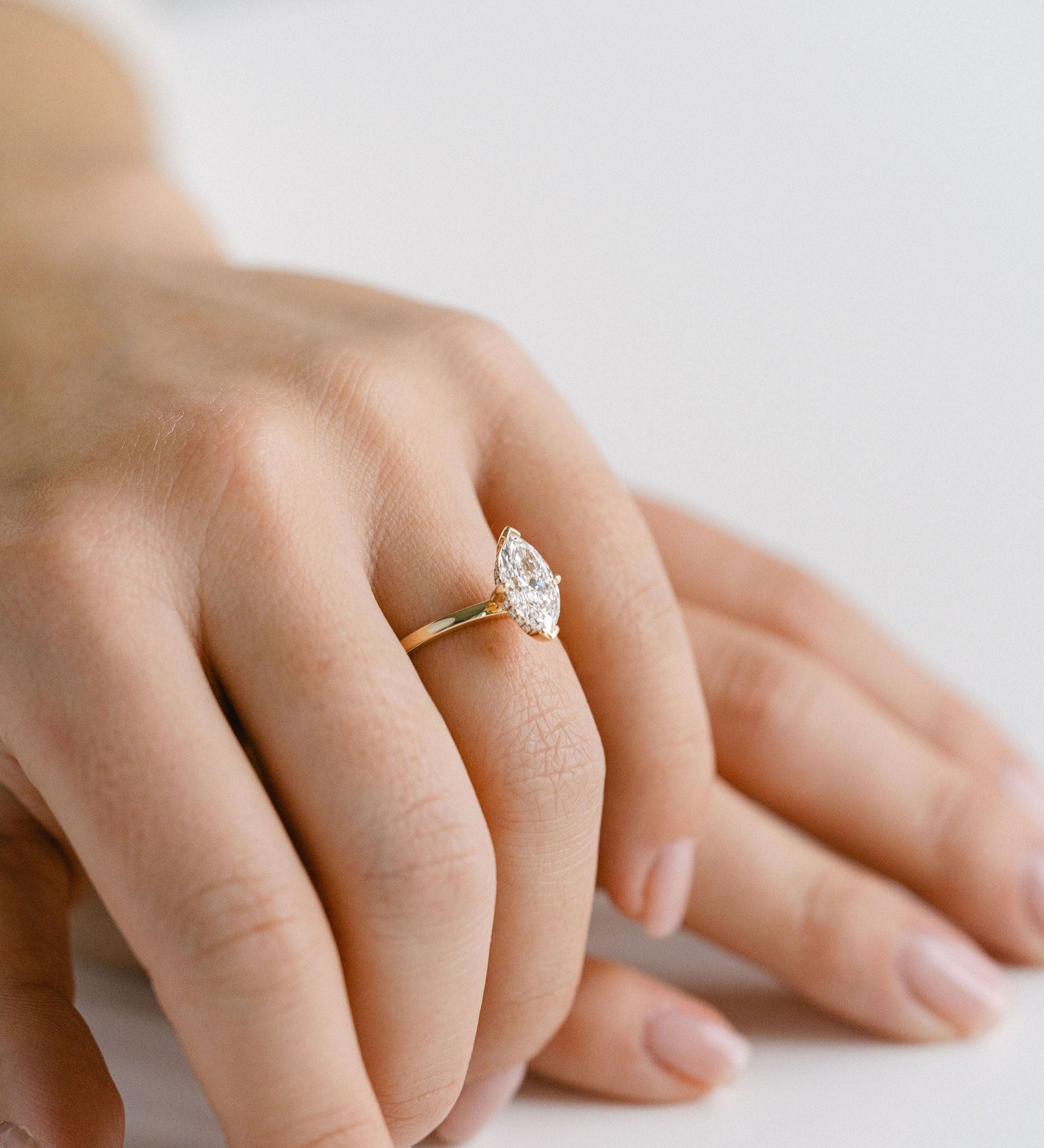 3.0 CT Elongated Cushion Solitaire Lab Grown Diamond Engagement Ringt