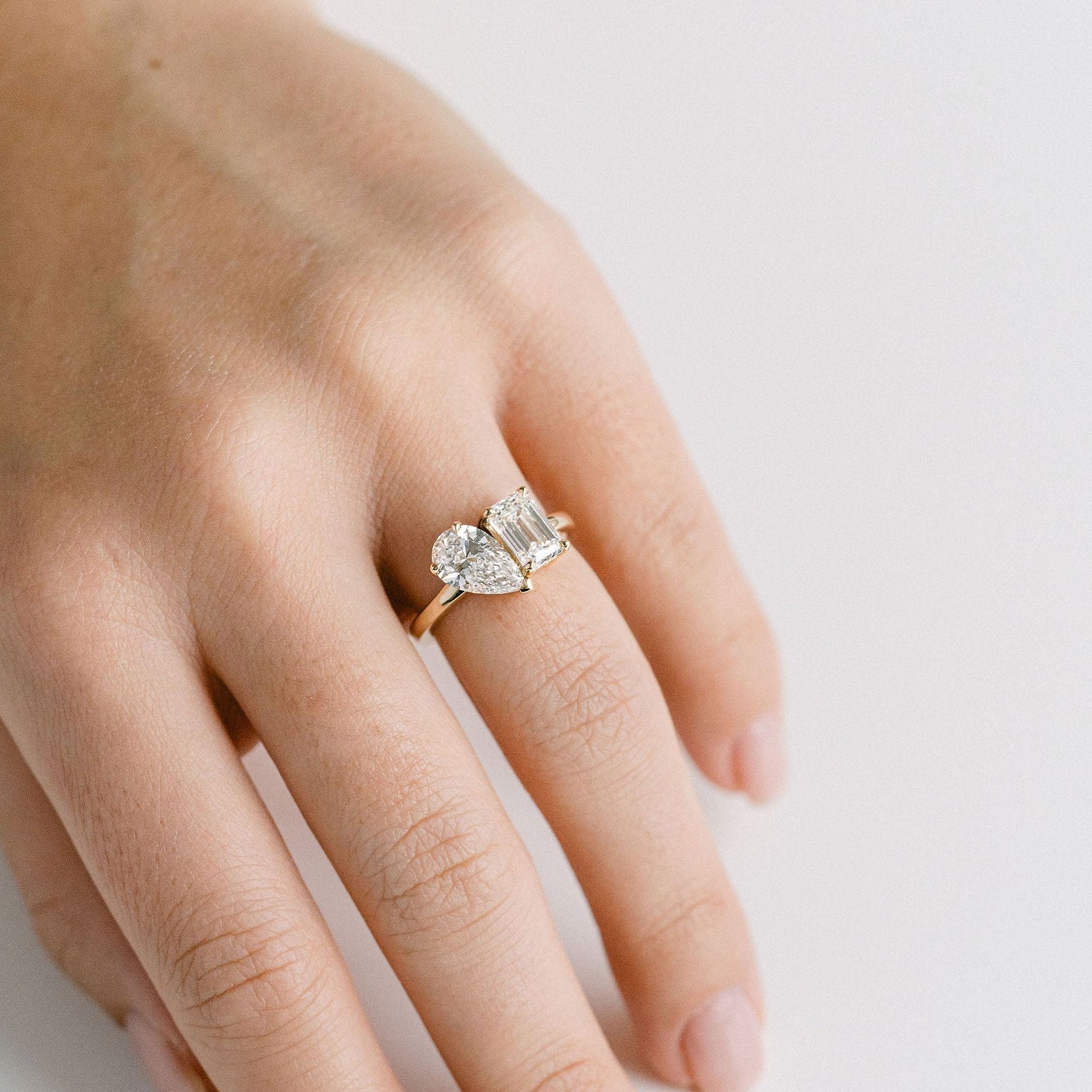 3.0 CT Elongated Cushion Solitaire Lab Grown Diamond Engagement Ringt
