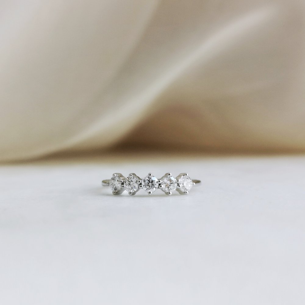 0.50 CT Round 5 Stones Lab Grown Diamond Wedding Band