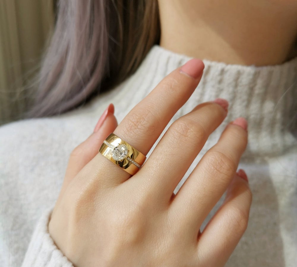 1.36 CT Oval & Round Unique Lab Grown Diamond Wedding Band