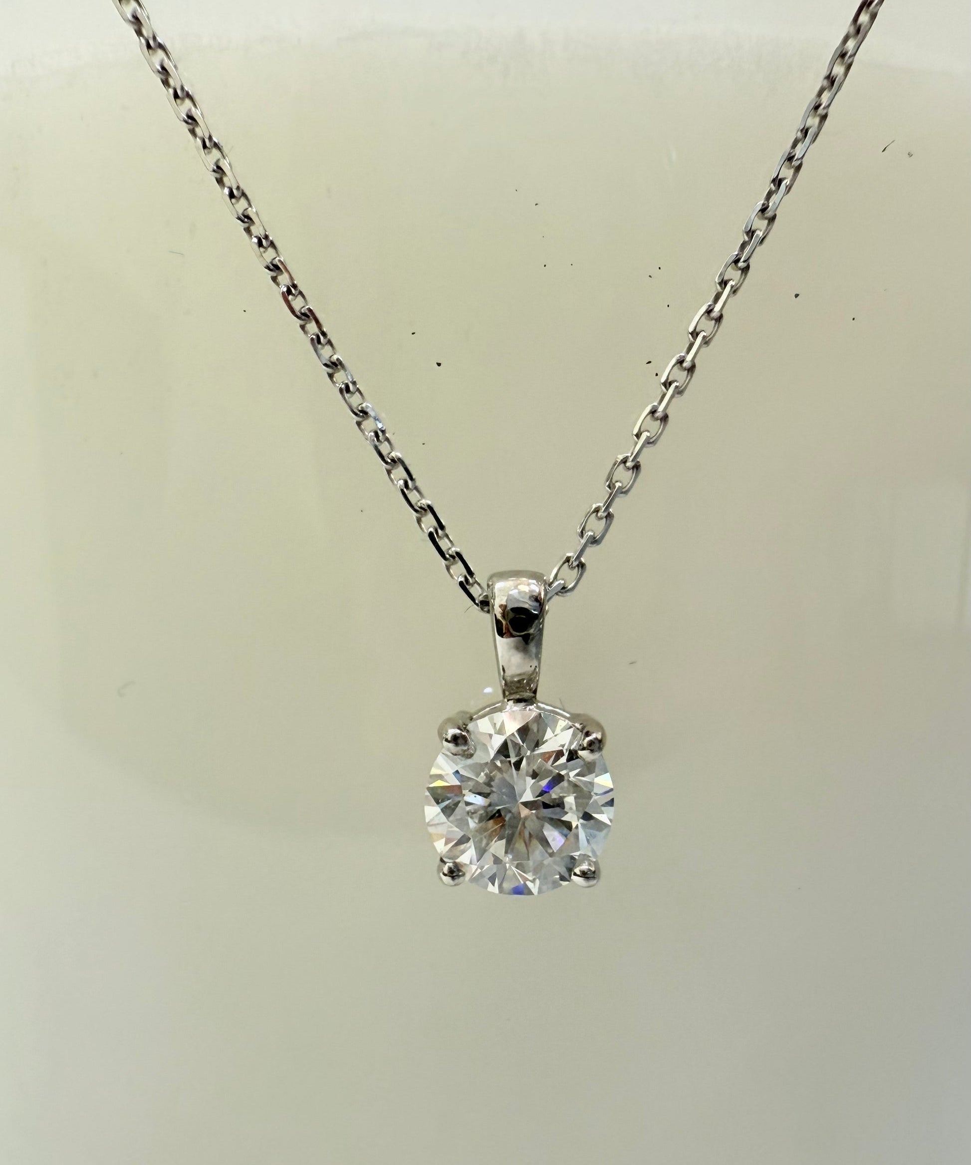 0.3 CT Round Cut Solitaire Moissanite Necklace