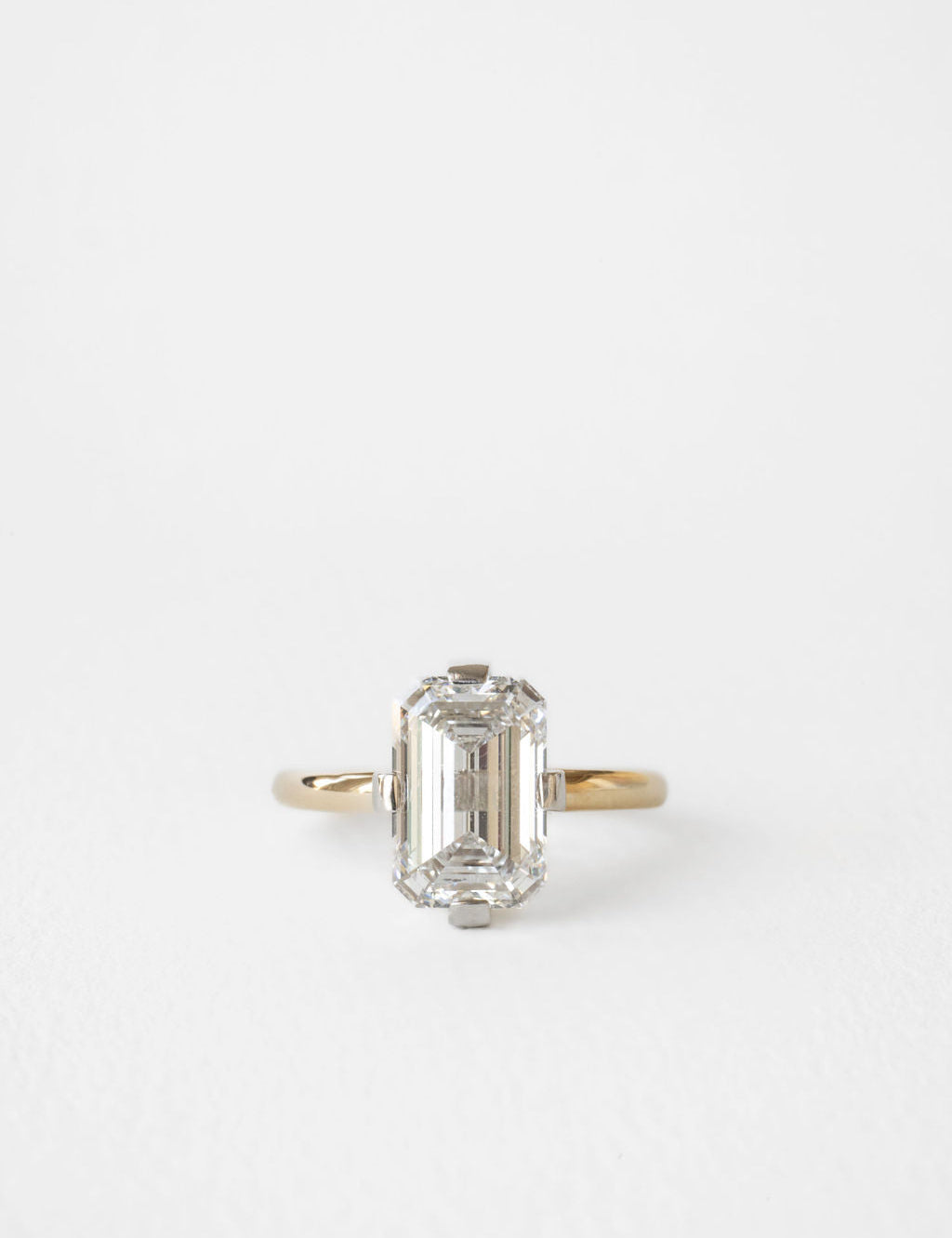 0.94 CT True Antique Round Solitaire Lab Grown Diamond Engagement Ring
