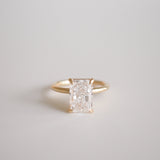 3.2 CT Radiant Shaped Solitaire Lab Grown Diamond Engagement Ring