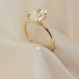 1 CT Pear Shaped Solitaire Lab Grown Diamond Engagement Ring