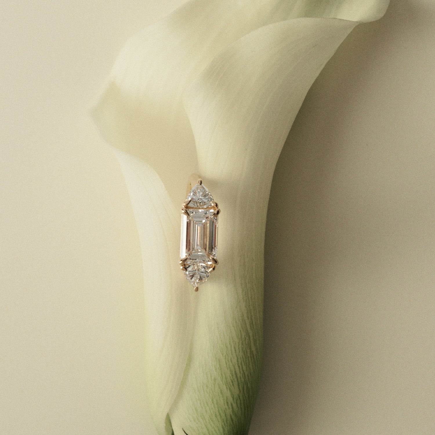 1 CT Emerald Three Stone Moissanite Engagement Ring