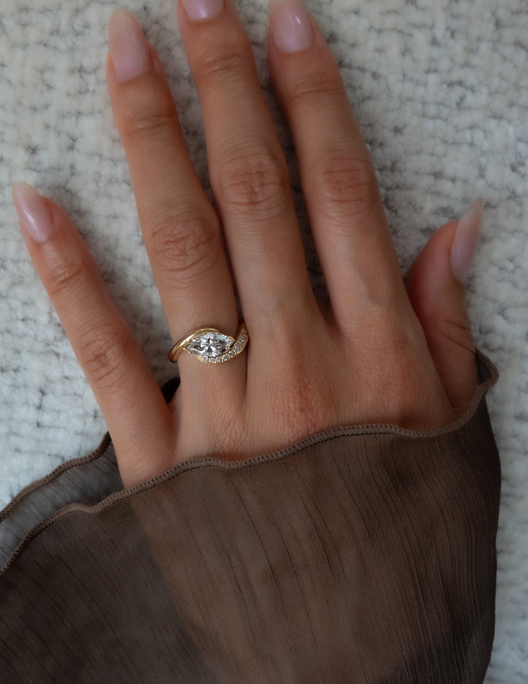 Oval Solitaire Lab Grown Diamond Engagement Ring