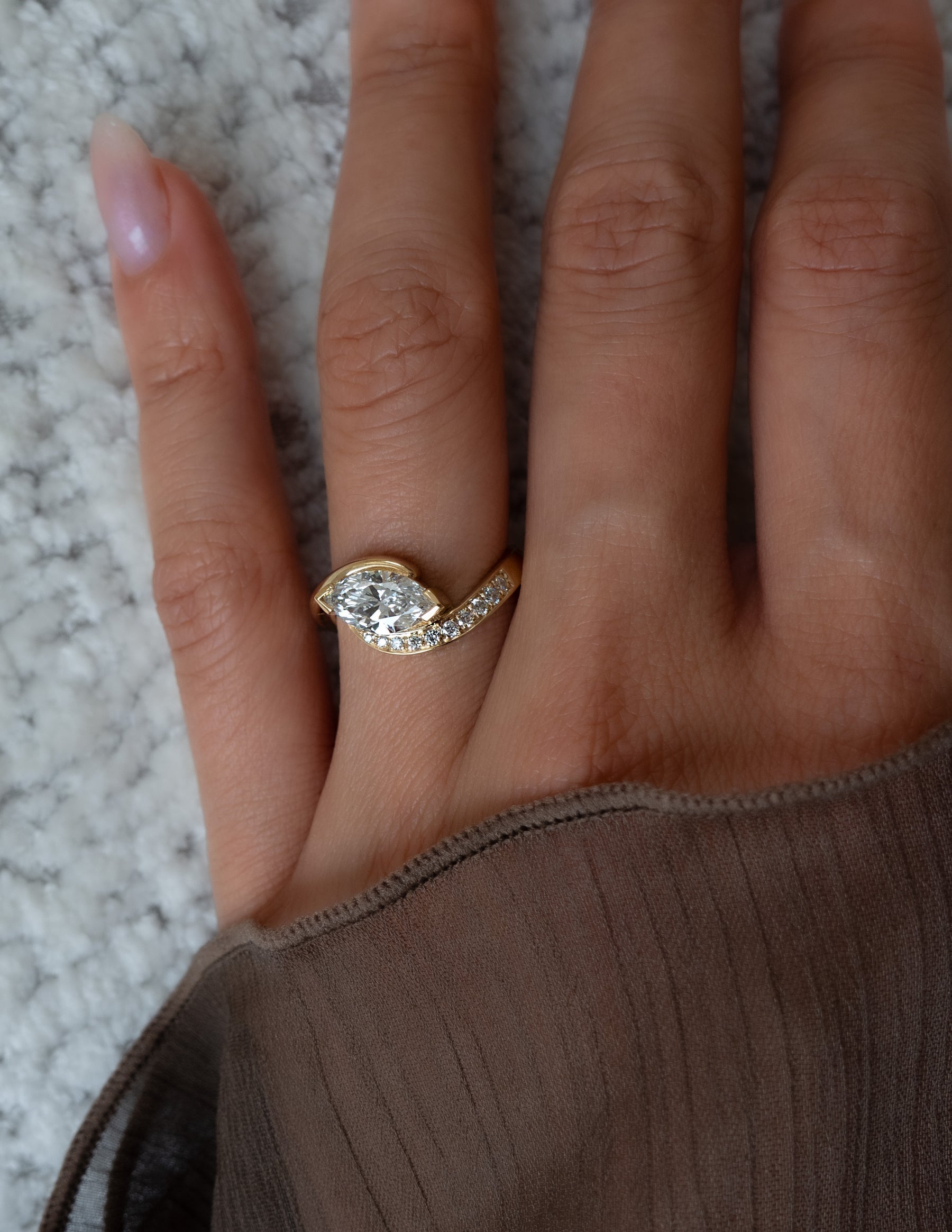 Oval Solitaire Lab Grown Diamond Engagement Ring