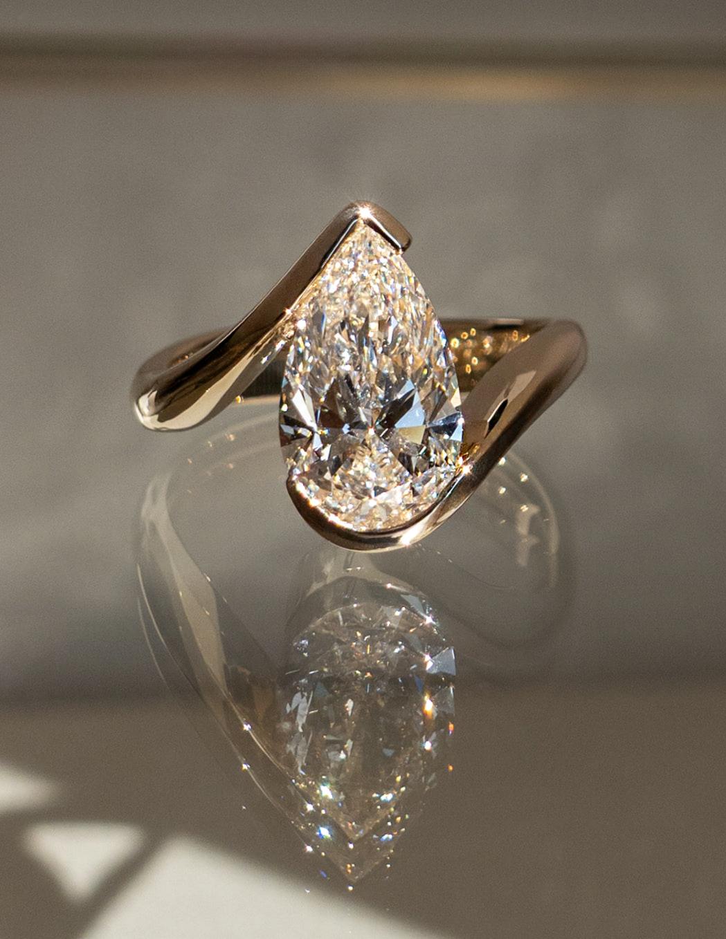 Oval Solitaire Lab Grown Diamond Engagement Ring