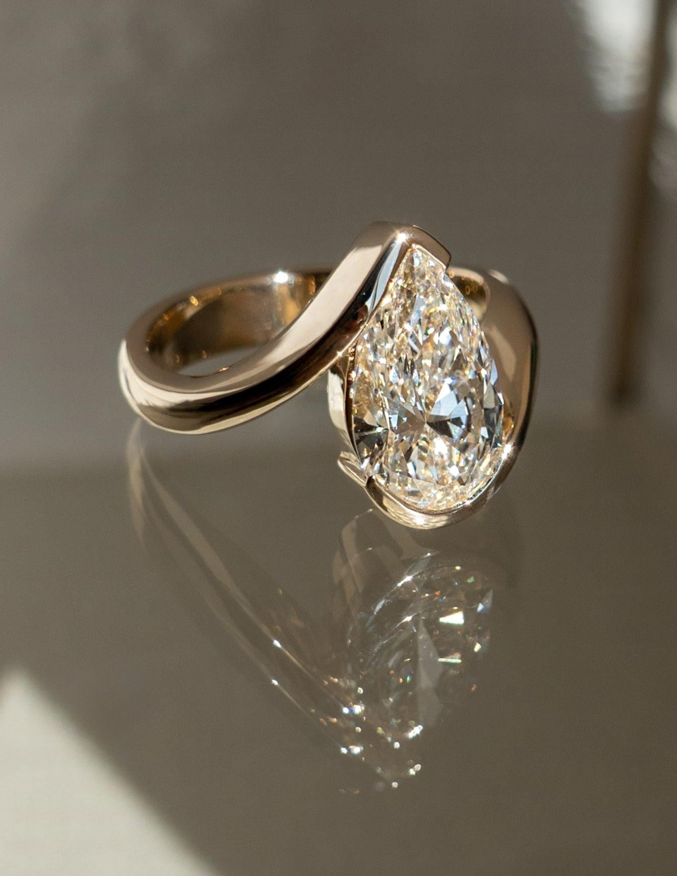 Oval Solitaire Lab Grown Diamond Engagement Ring