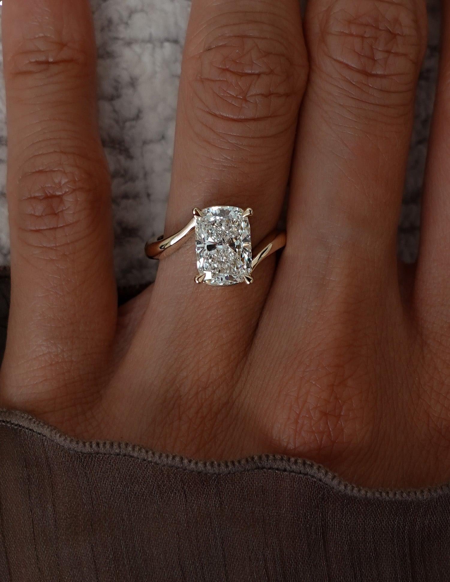 Oval Solitaire Lab Grown Diamond Engagement Ring