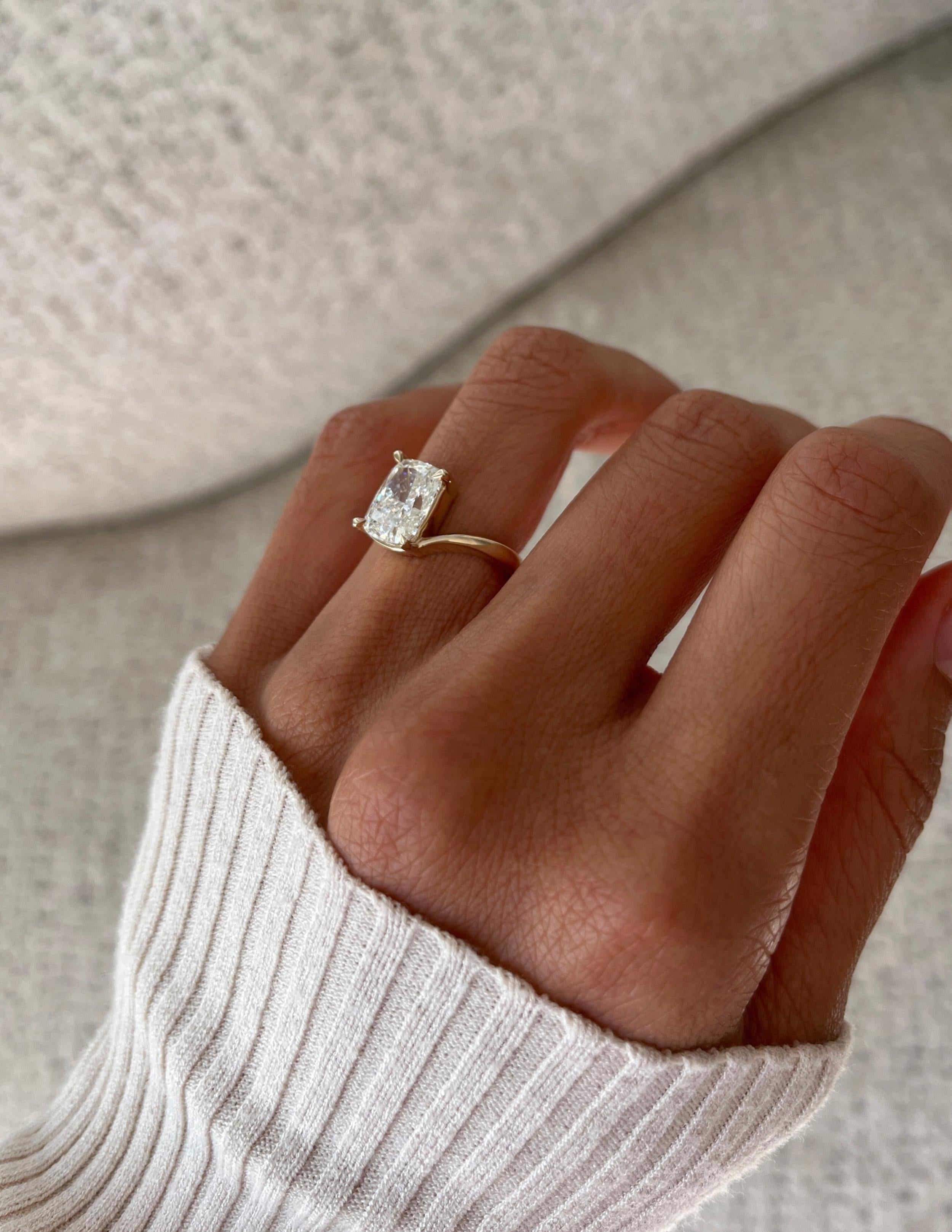 Oval Solitaire Lab Grown Diamond Engagement Ring