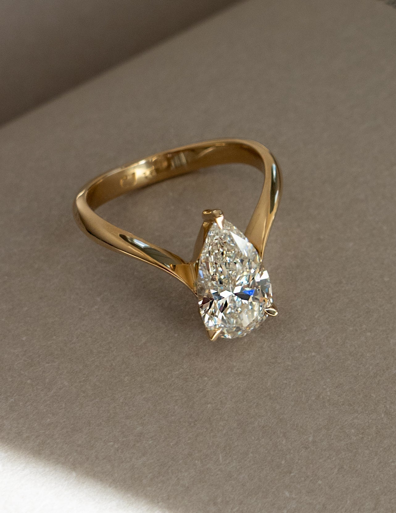 Oval Solitaire Lab Grown Diamond Engagement Ring