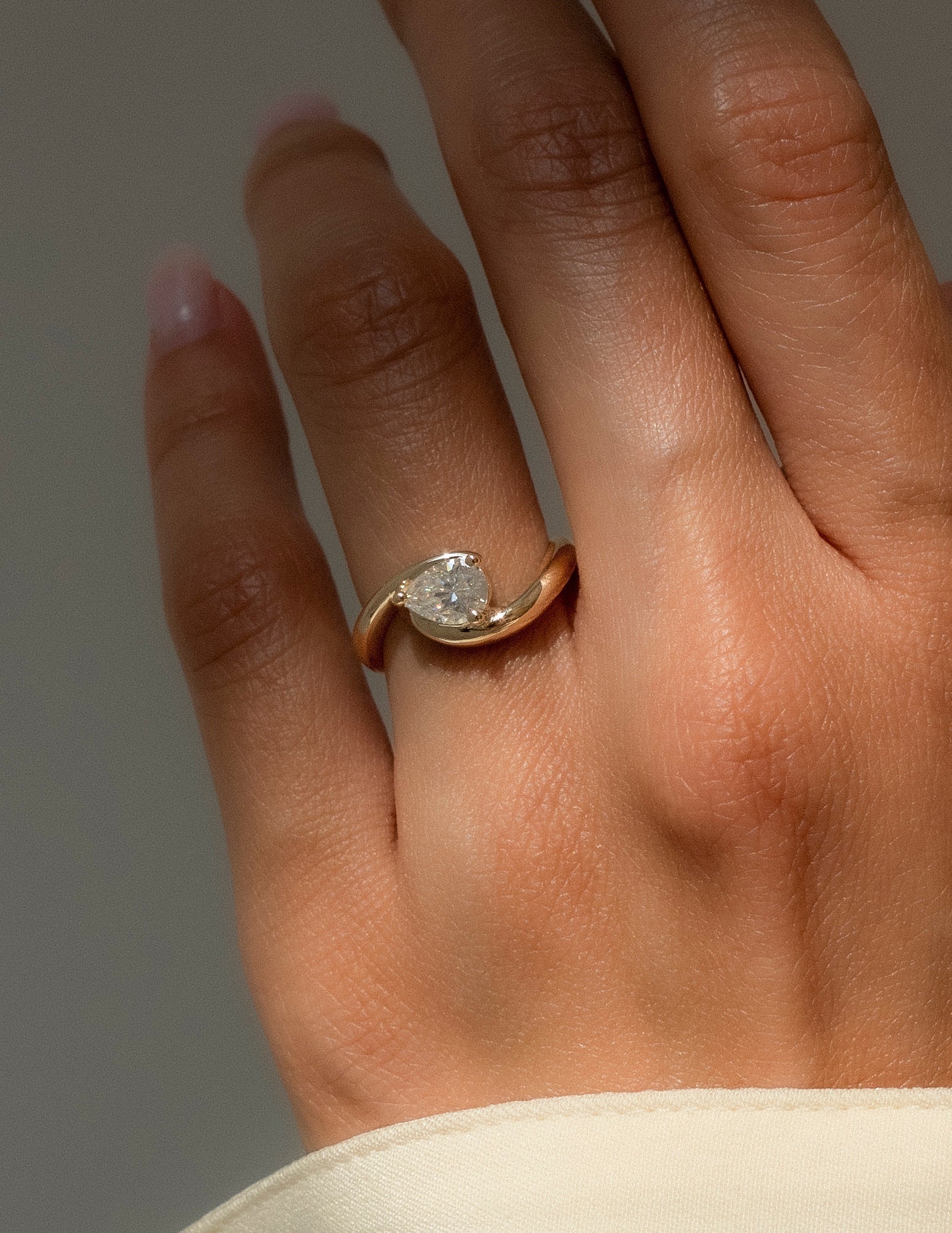 Oval Solitaire Lab Grown Diamond Engagement Ring