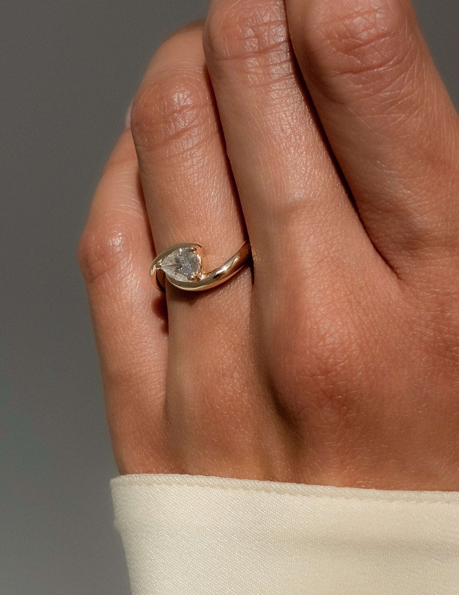 Oval Solitaire Lab Grown Diamond Engagement Ring