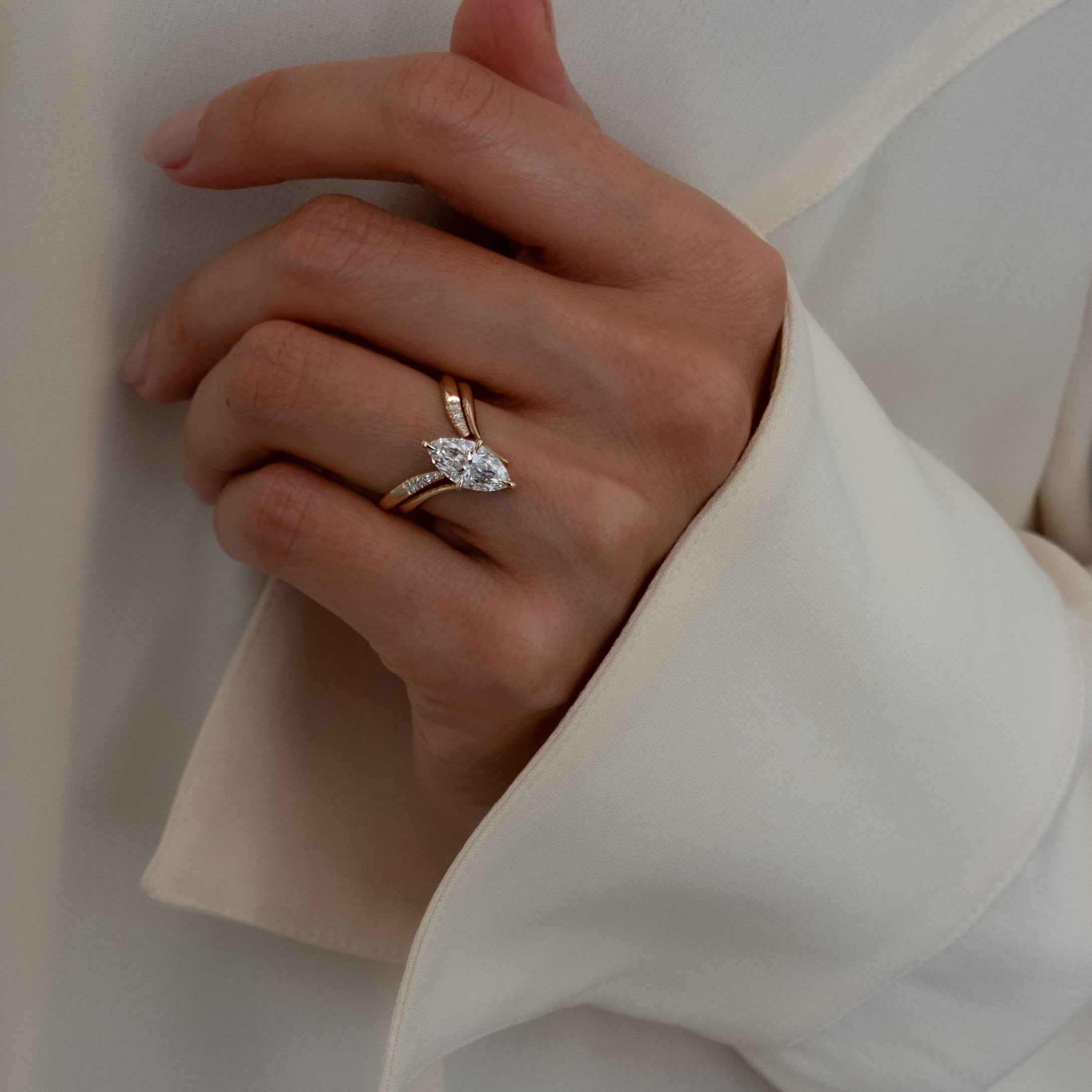 Oval Solitaire Lab Grown Diamond Engagement Ring