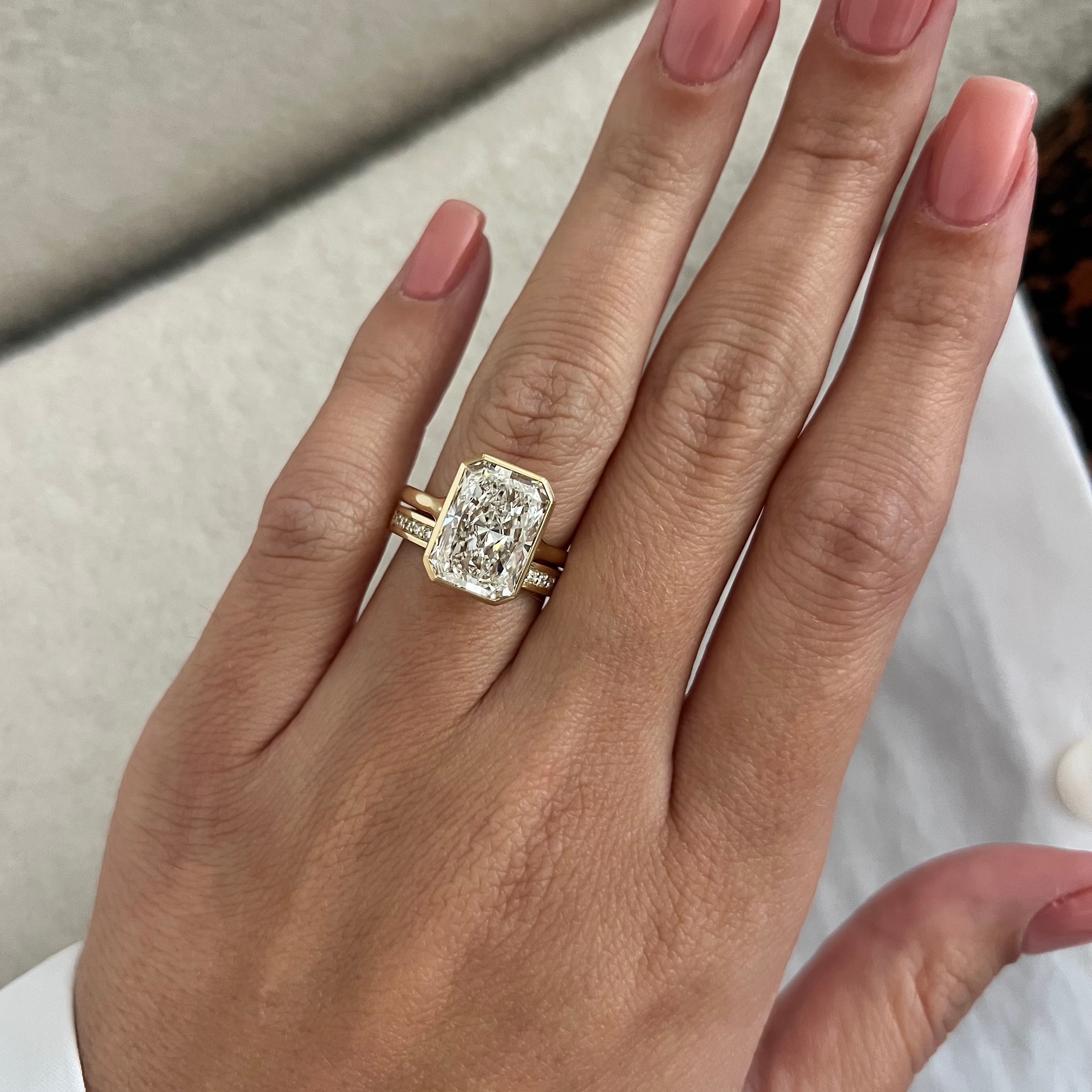 [C_SIZE] [C_Shape] [Style] Lab Grown Diamond Bridal Ring Set