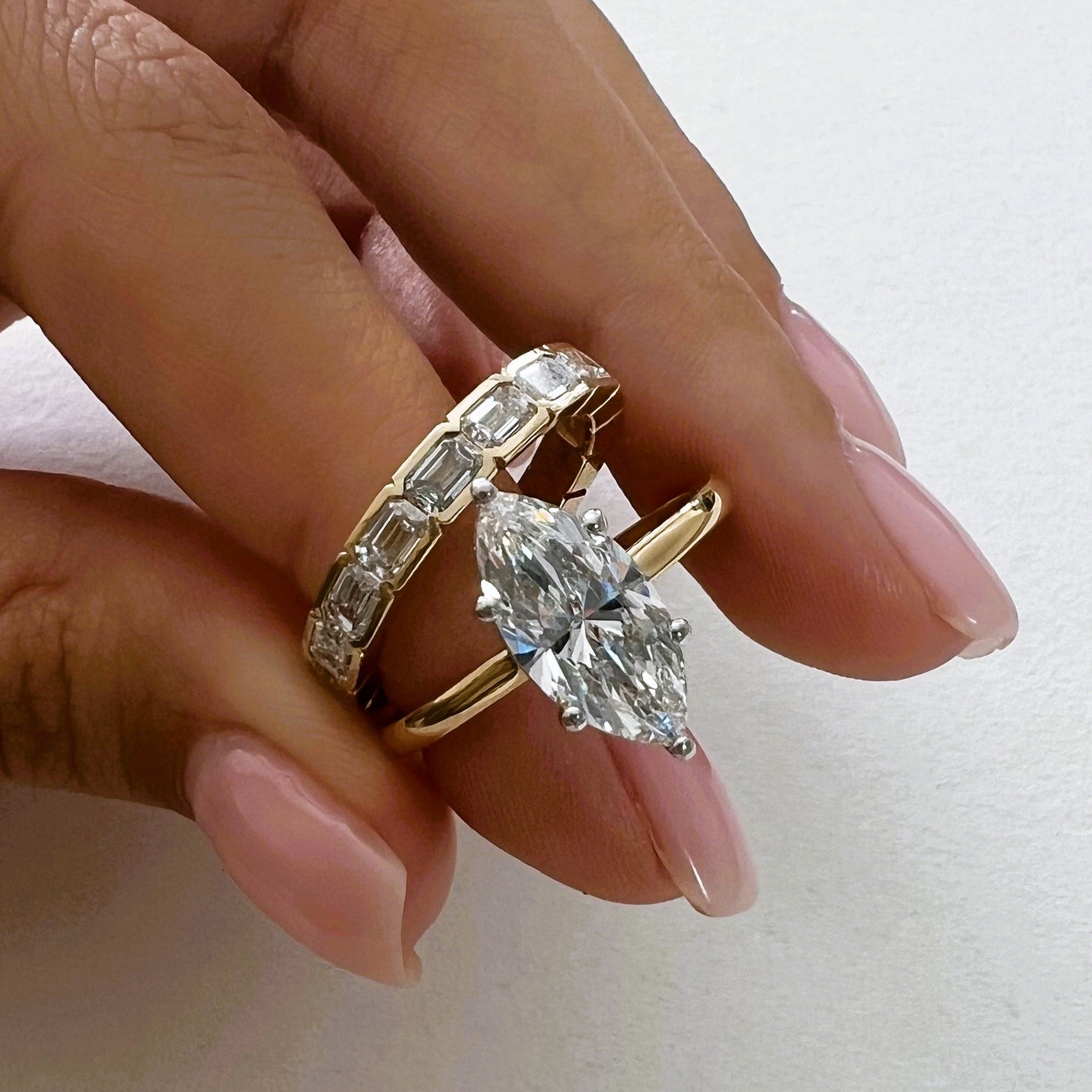 [C_SIZE] [C_Shape] [Style] Lab Grown Diamond Bridal Ring Set