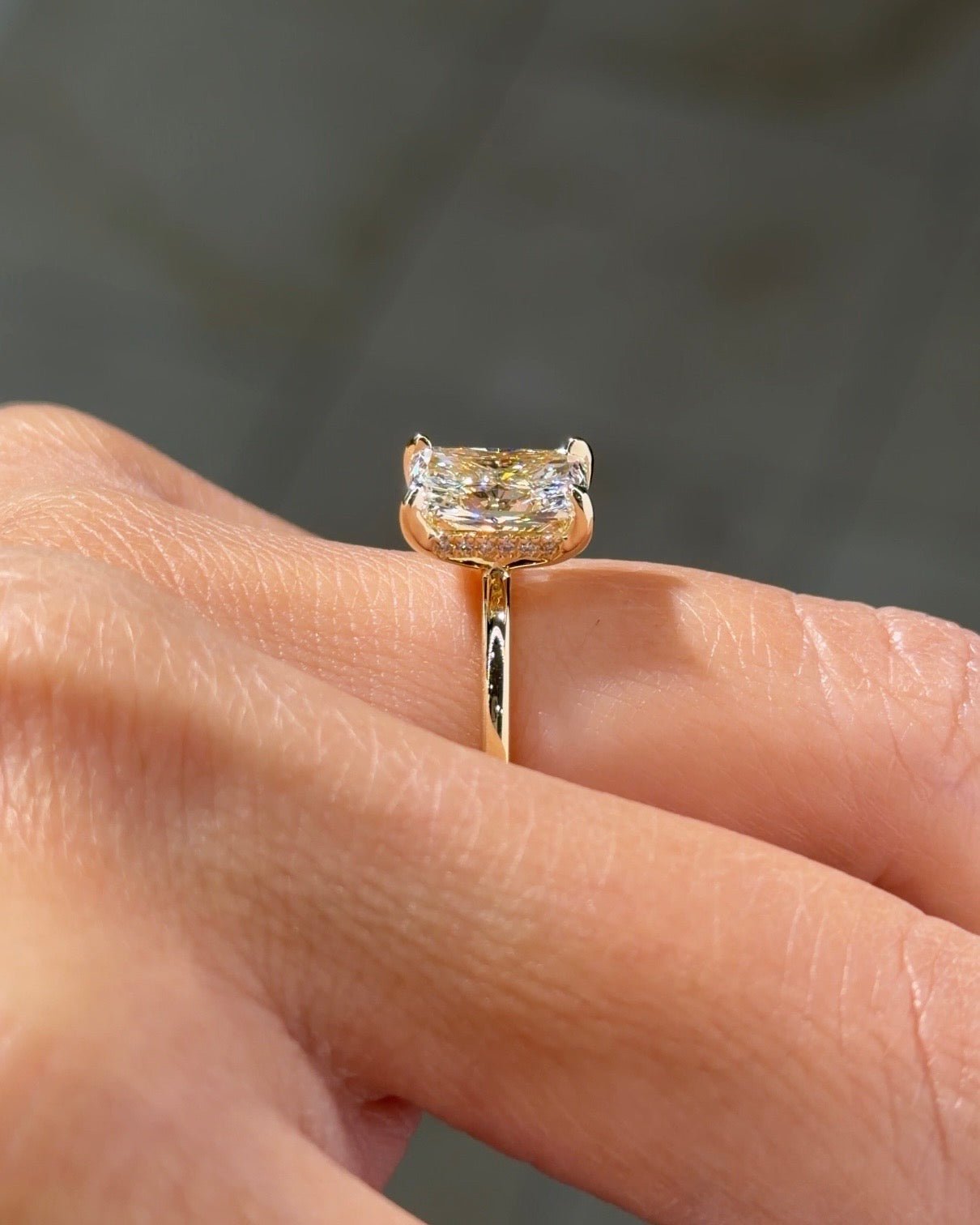 [Style] [Shape] Lab Grown Diamond Engagement Ring