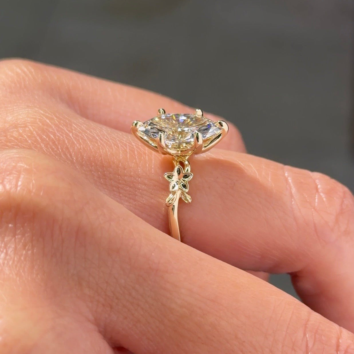 [Style] [Shape] Lab Grown Diamond Engagement Ring