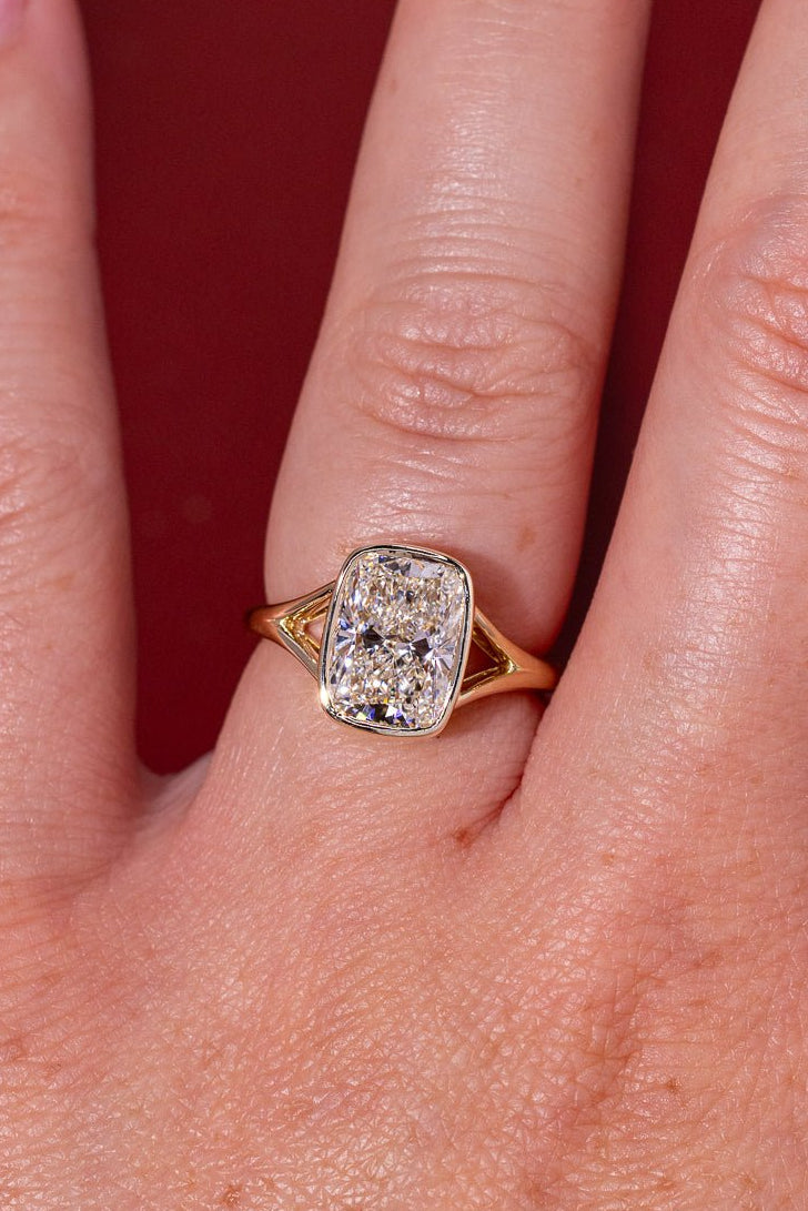 [Style] [Shape] Lab Grown Diamond Engagement Ring
