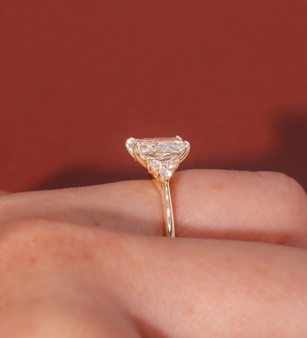 [Style] [Shape] Lab Grown Diamond Engagement Ring