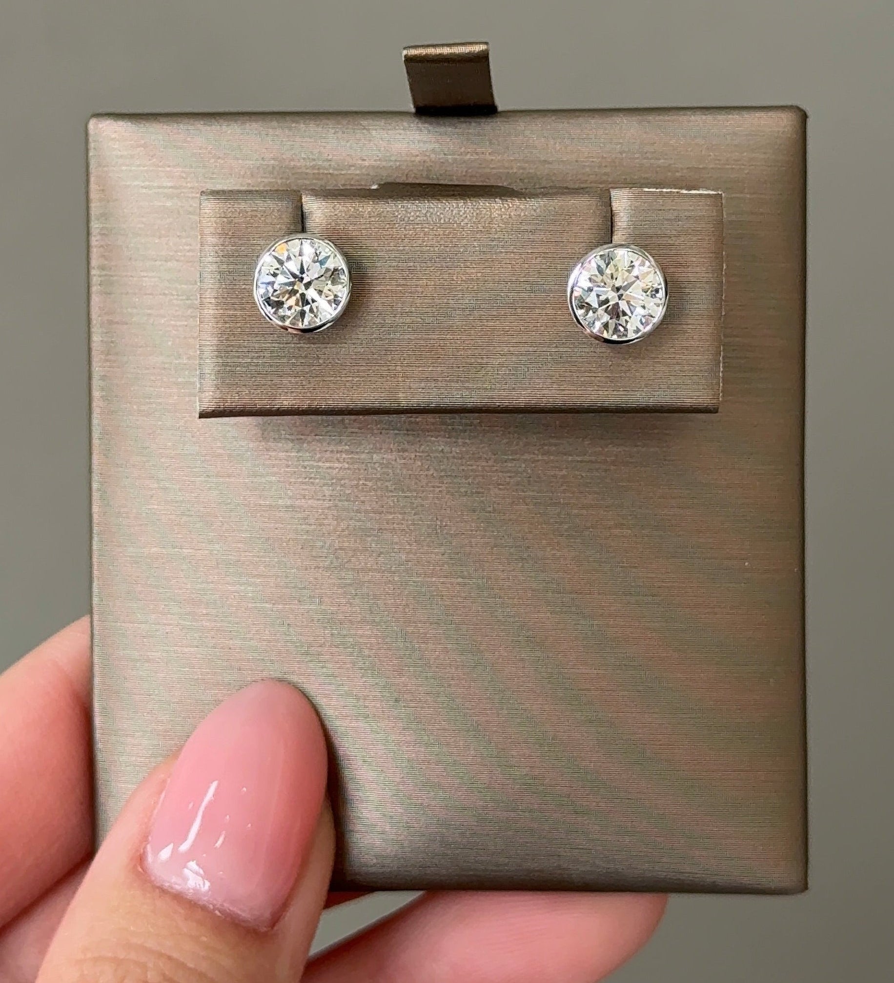 0.23 CT Round Lab Grown Diamond Stud Earrings