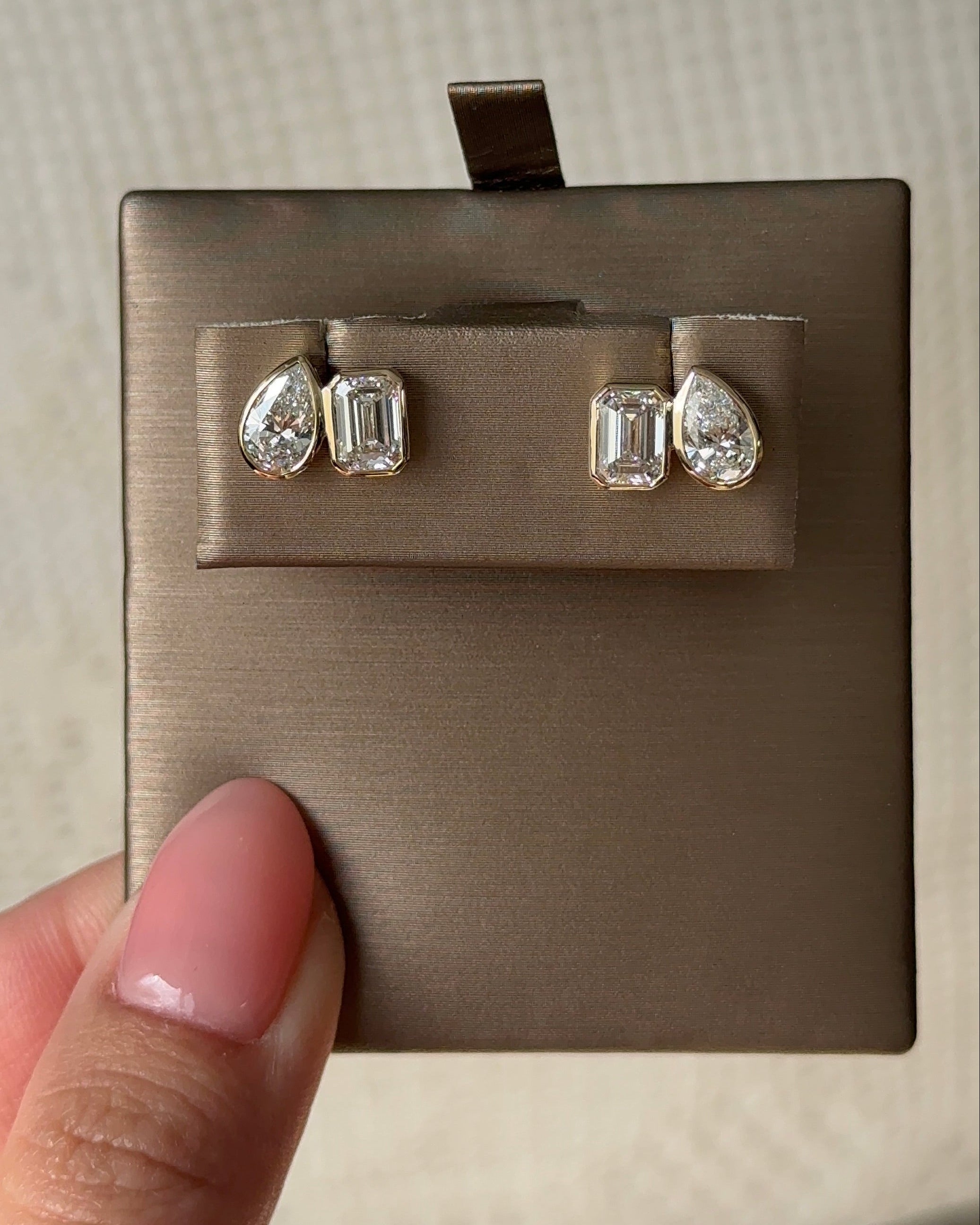 0.23 CT Round Lab Grown Diamond Stud Earrings
