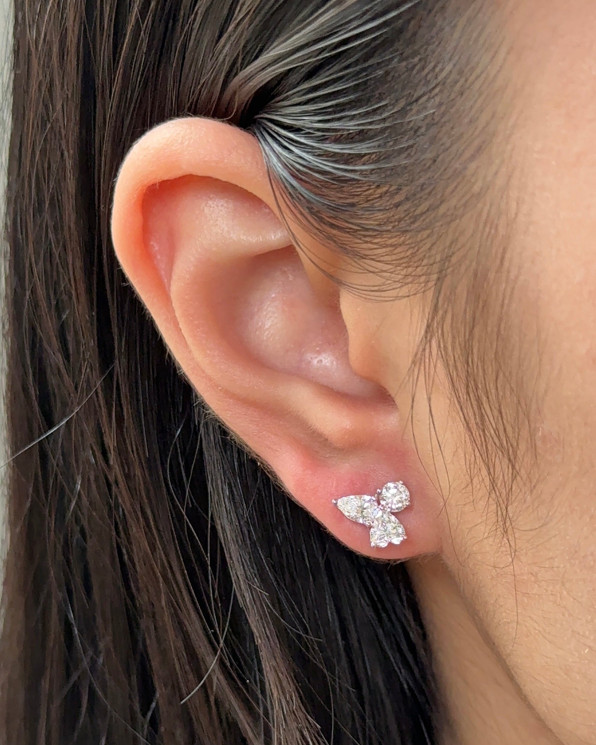 0.23 CT Round Lab Grown Diamond Stud Earrings