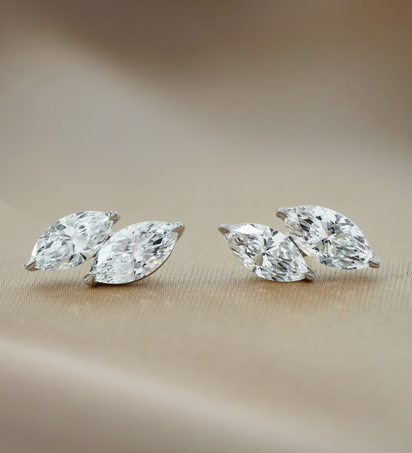 0.23 CT Round Lab Grown Diamond Stud Earrings