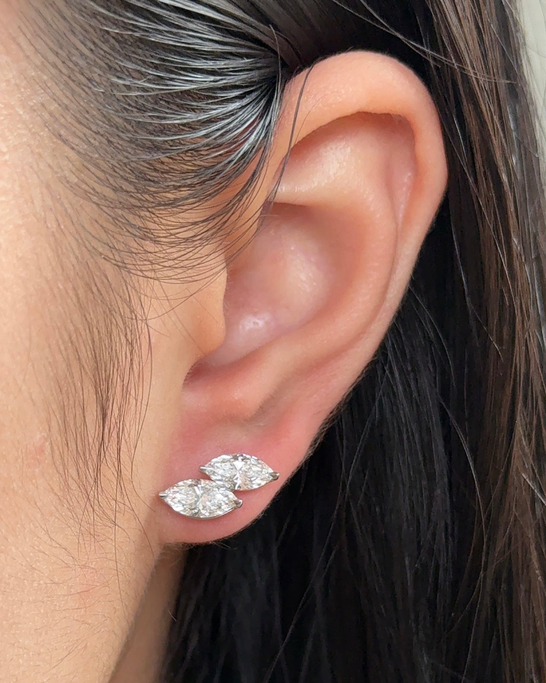 0.23 CT Round Lab Grown Diamond Stud Earrings