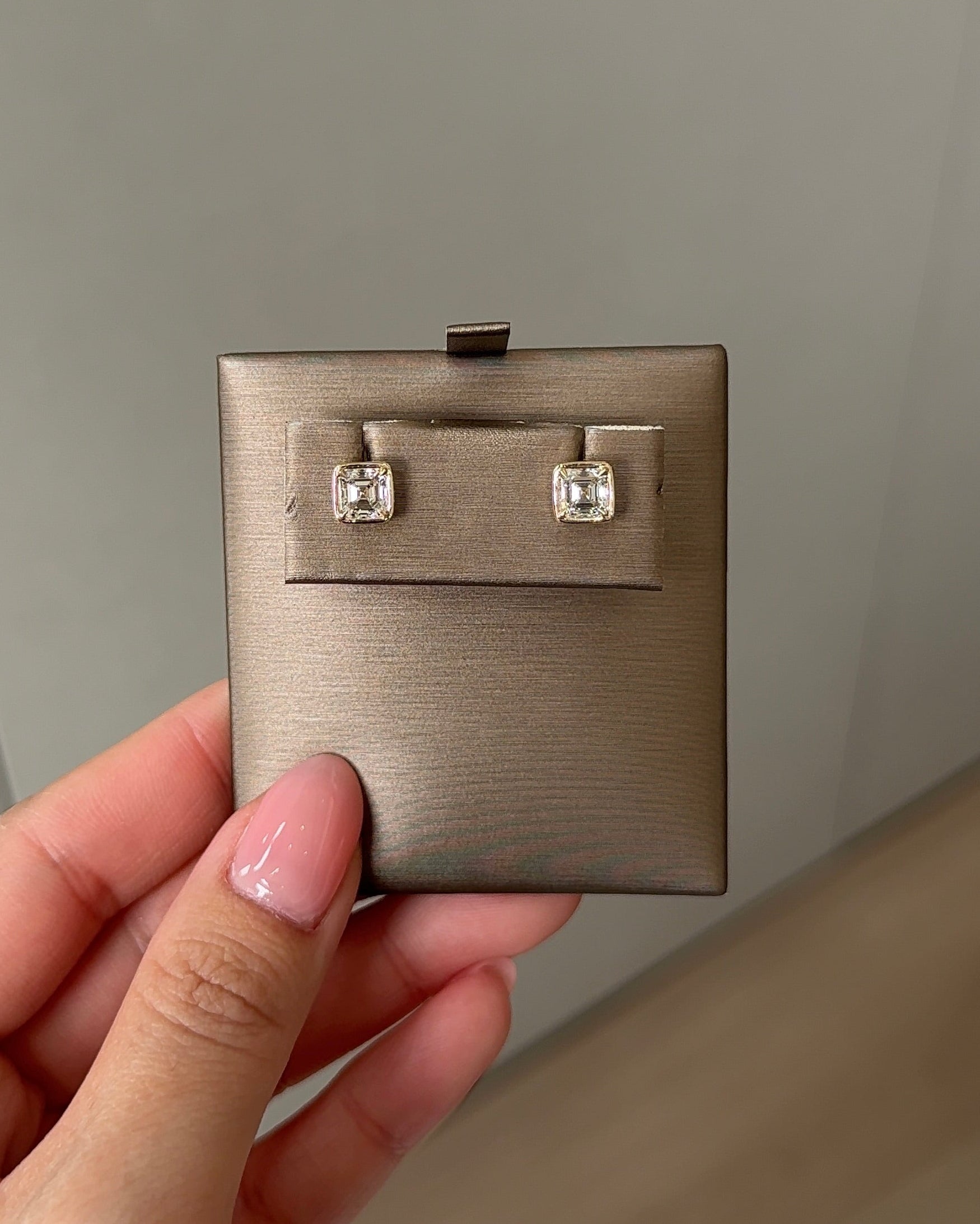 0.23 CT Round Lab Grown Diamond Stud Earrings