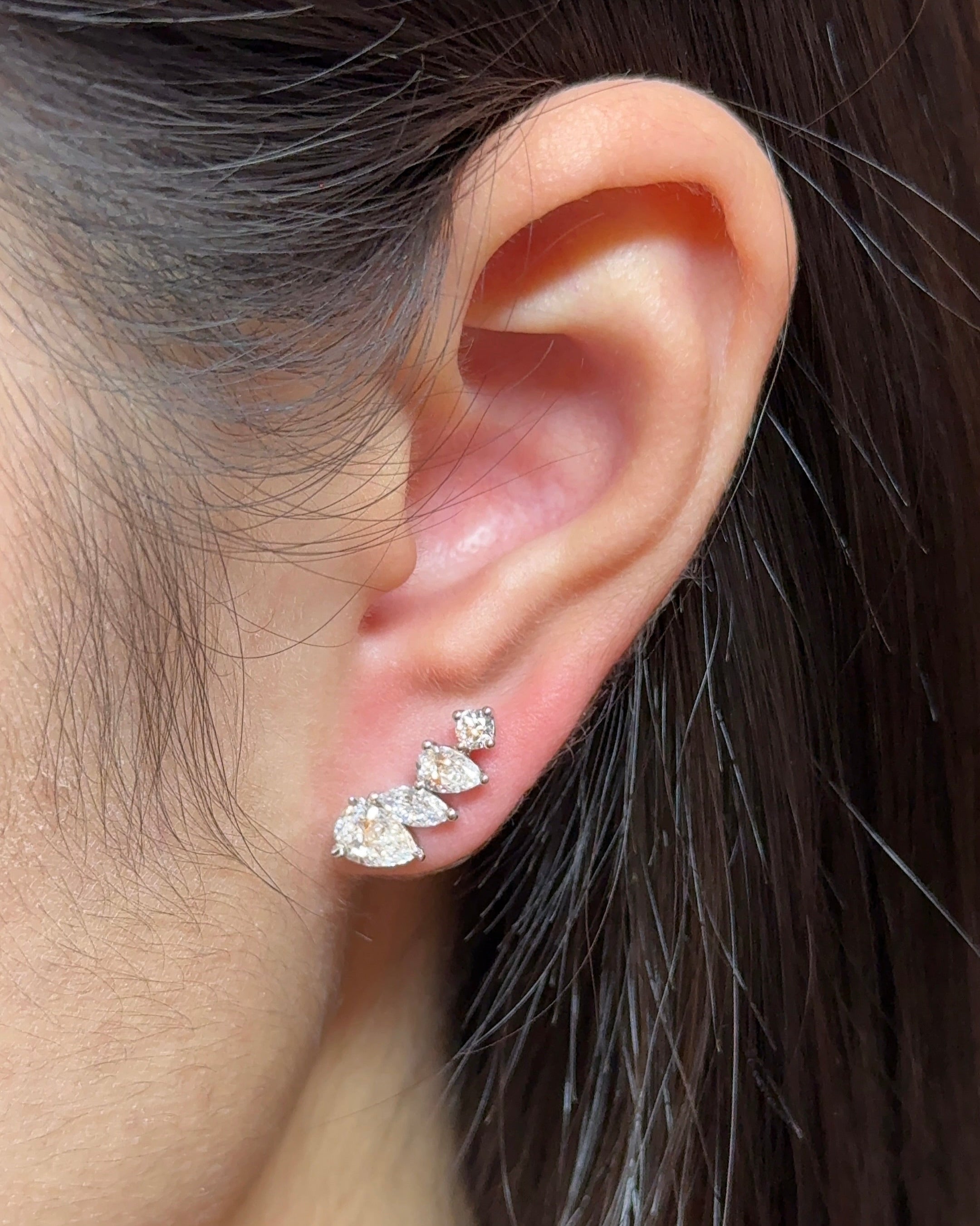 0.23 CT Round Lab Grown Diamond Stud Earrings