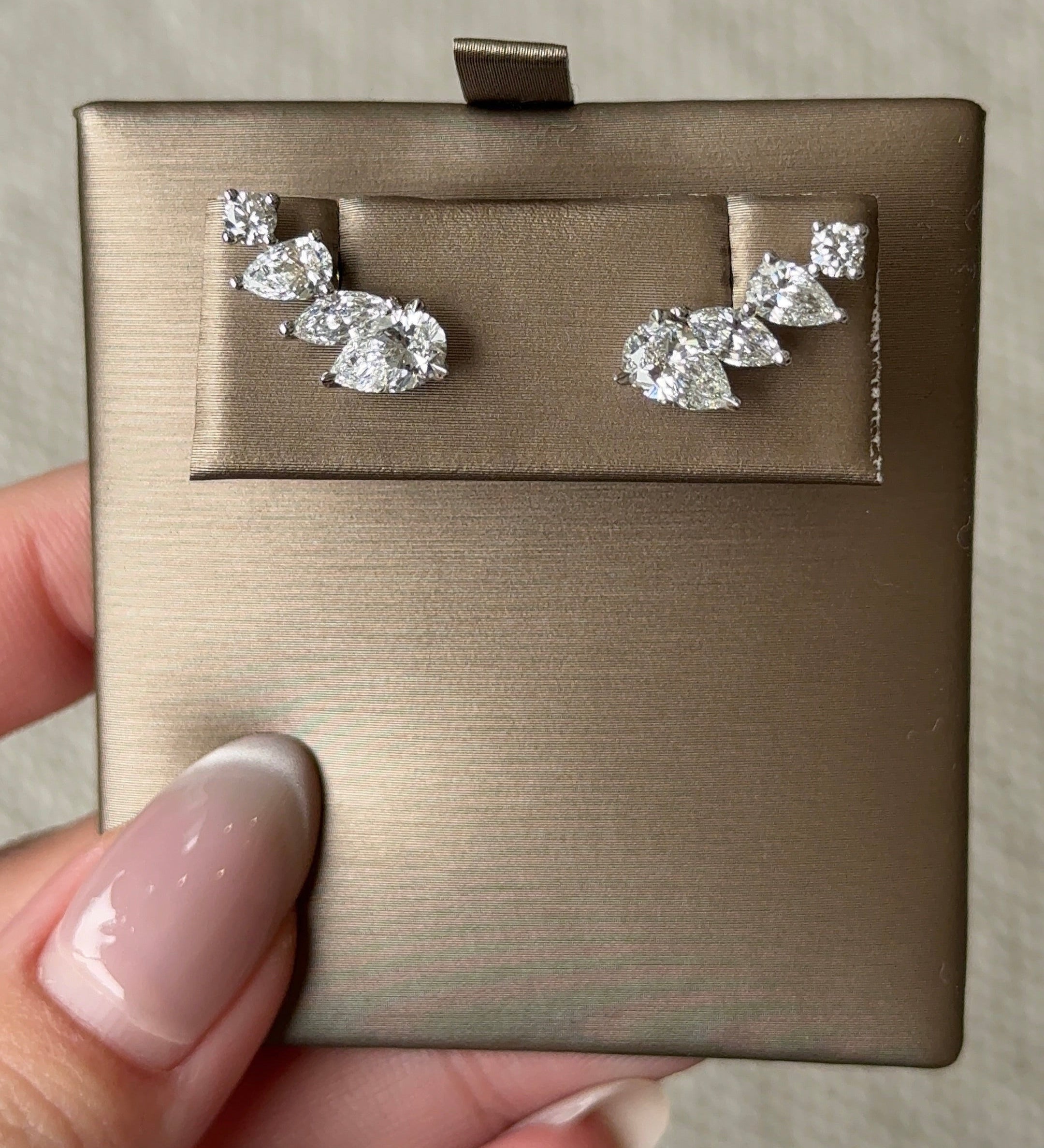 0.23 CT Round Lab Grown Diamond Stud Earrings