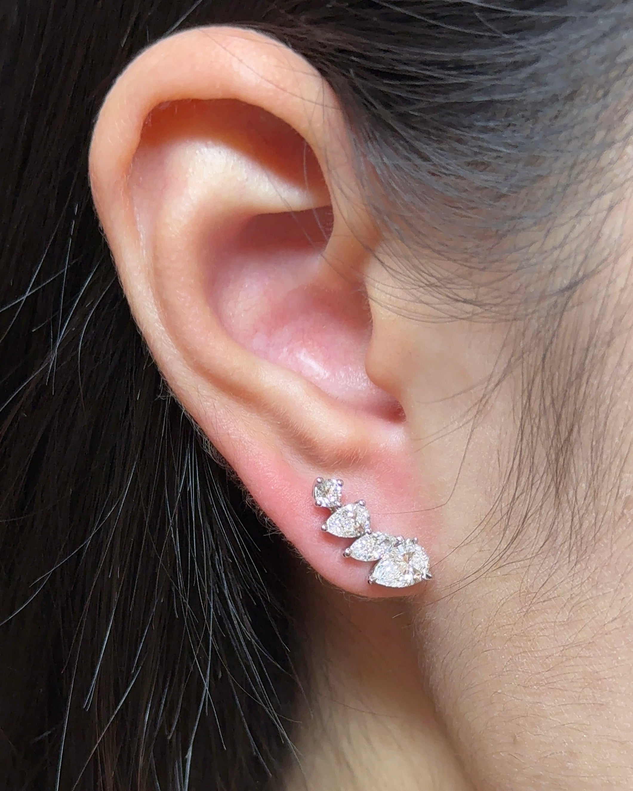 0.23 CT Round Lab Grown Diamond Stud Earrings