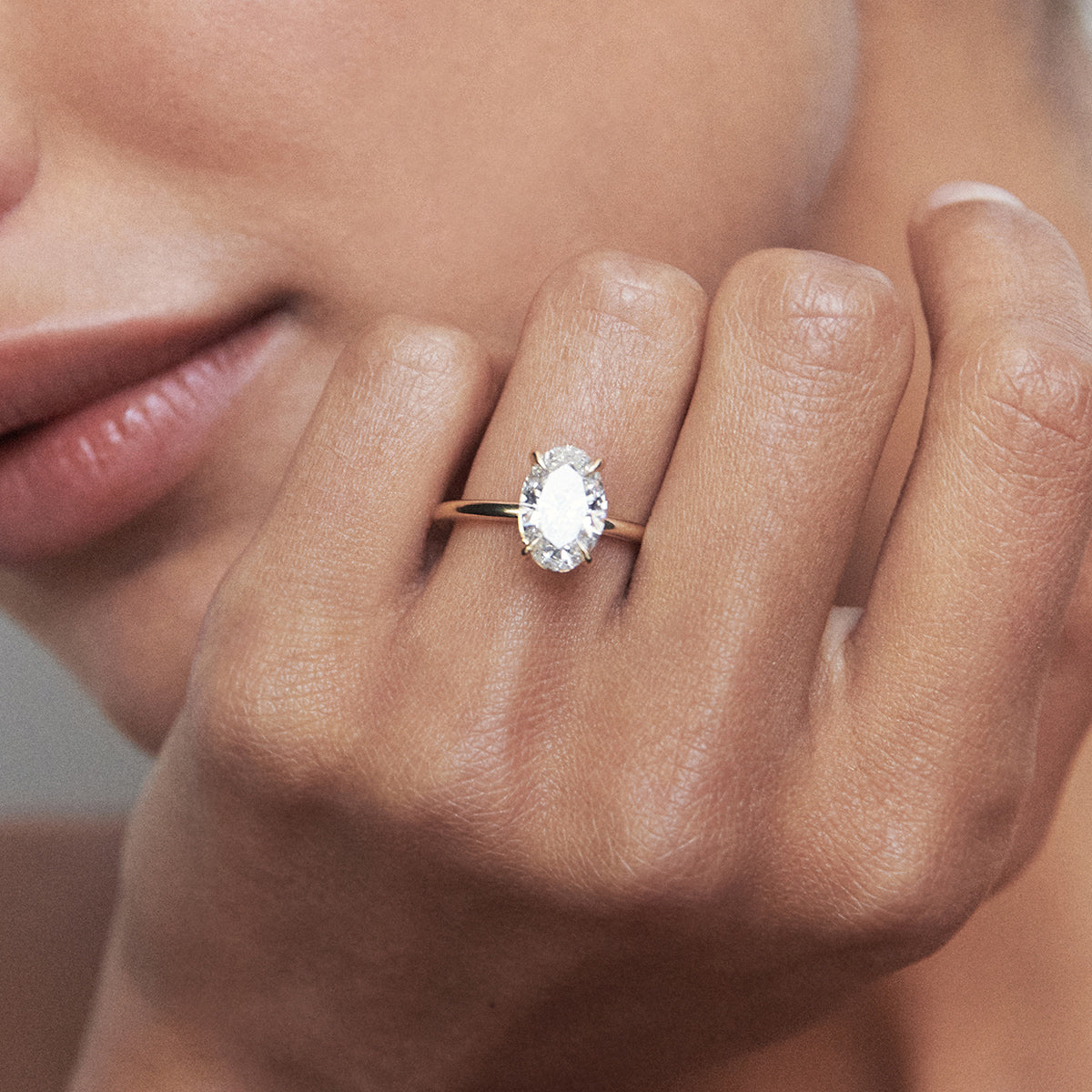 1.5 CT Oval Solitaire Moissanite Engagement Ring