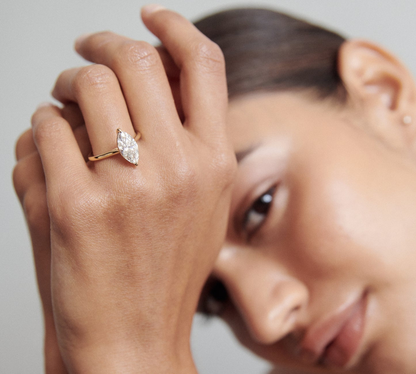 Stunning 1 CT Marquise Moissanite Engagement Ring with Solitaire Design