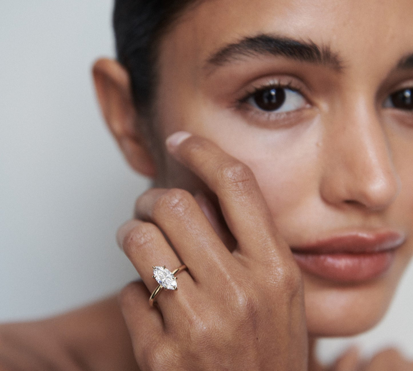 Stunning 1 CT Marquise Moissanite Engagement Ring with Solitaire Design