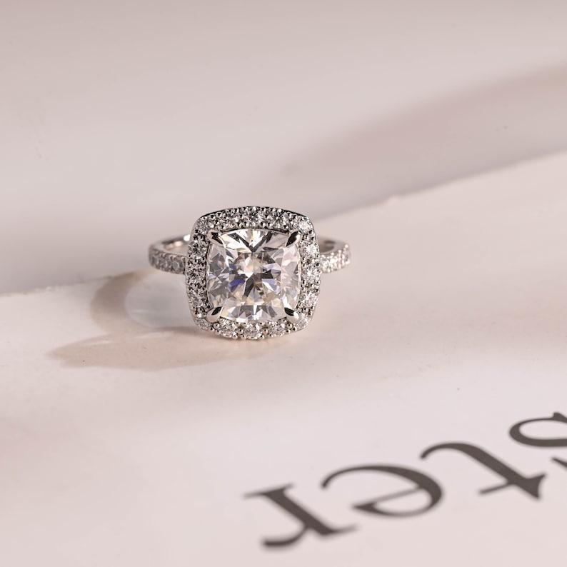 Stunning 1.0 - 2.0 CT Cushion Moissanite Engagement Ring With Pave & Halo Design 1
