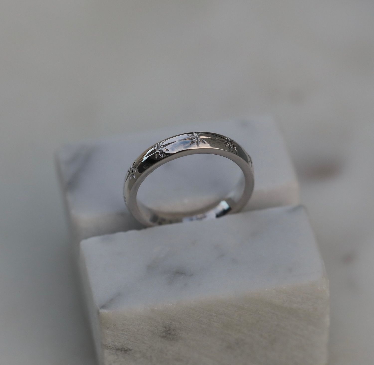 0.10 CT Round Flush Setting Lab Grown Diamond Wedding Band