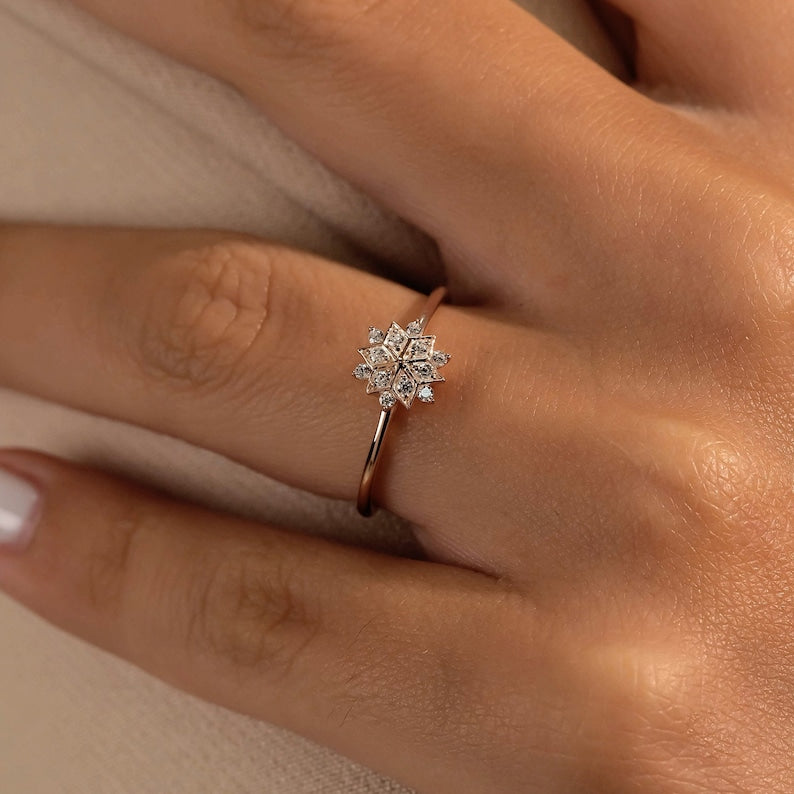 0.10 TCW Round Shaped Moissanite Snowflake Engagement Ring