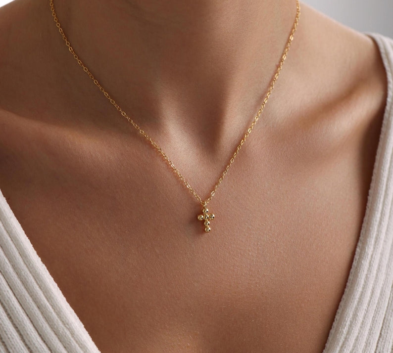 Cross Pendant Necklace