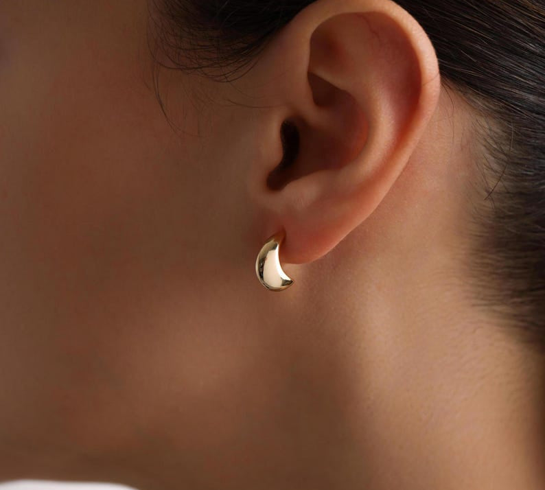 Tear Drop Stud Earrings