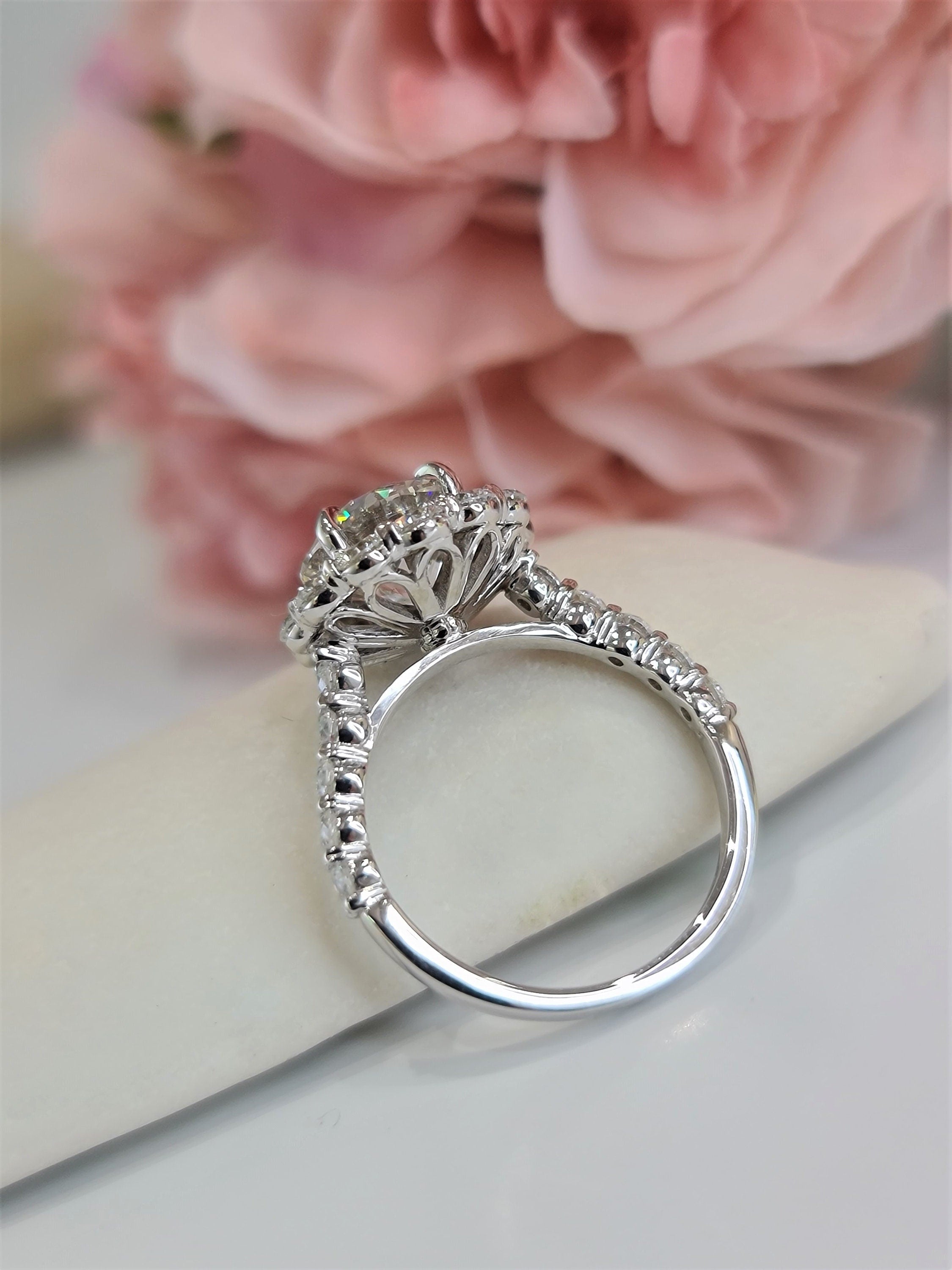 Round Halo & Pave Lab Grown Diamond Engagement Ring