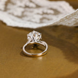 Solid Gold Twisted Band Round Cut Moissanite Engagement Ring Tulip Set