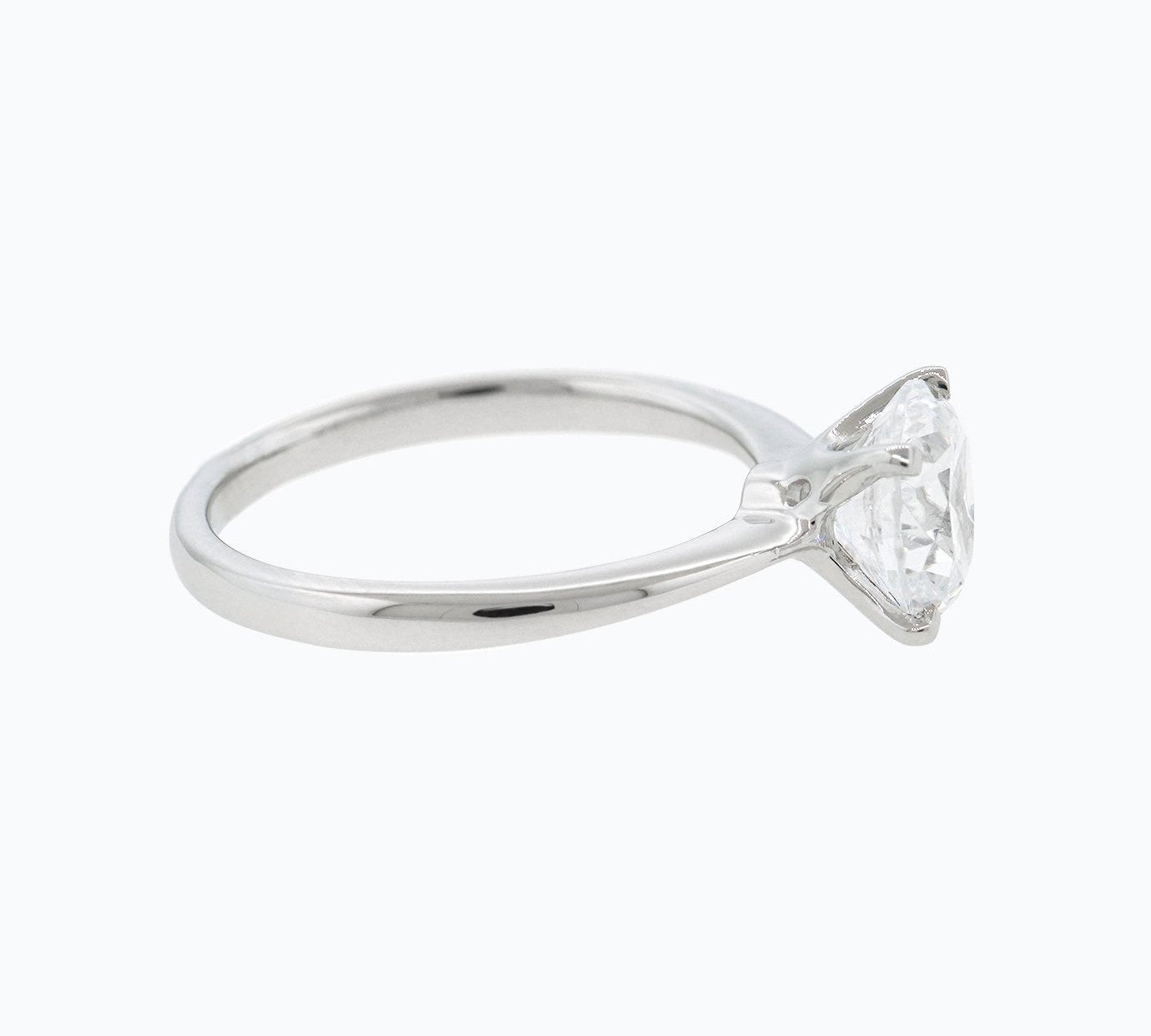 1.50 CT Round Shaped Moissanite Solitaire Engagement Ring 3