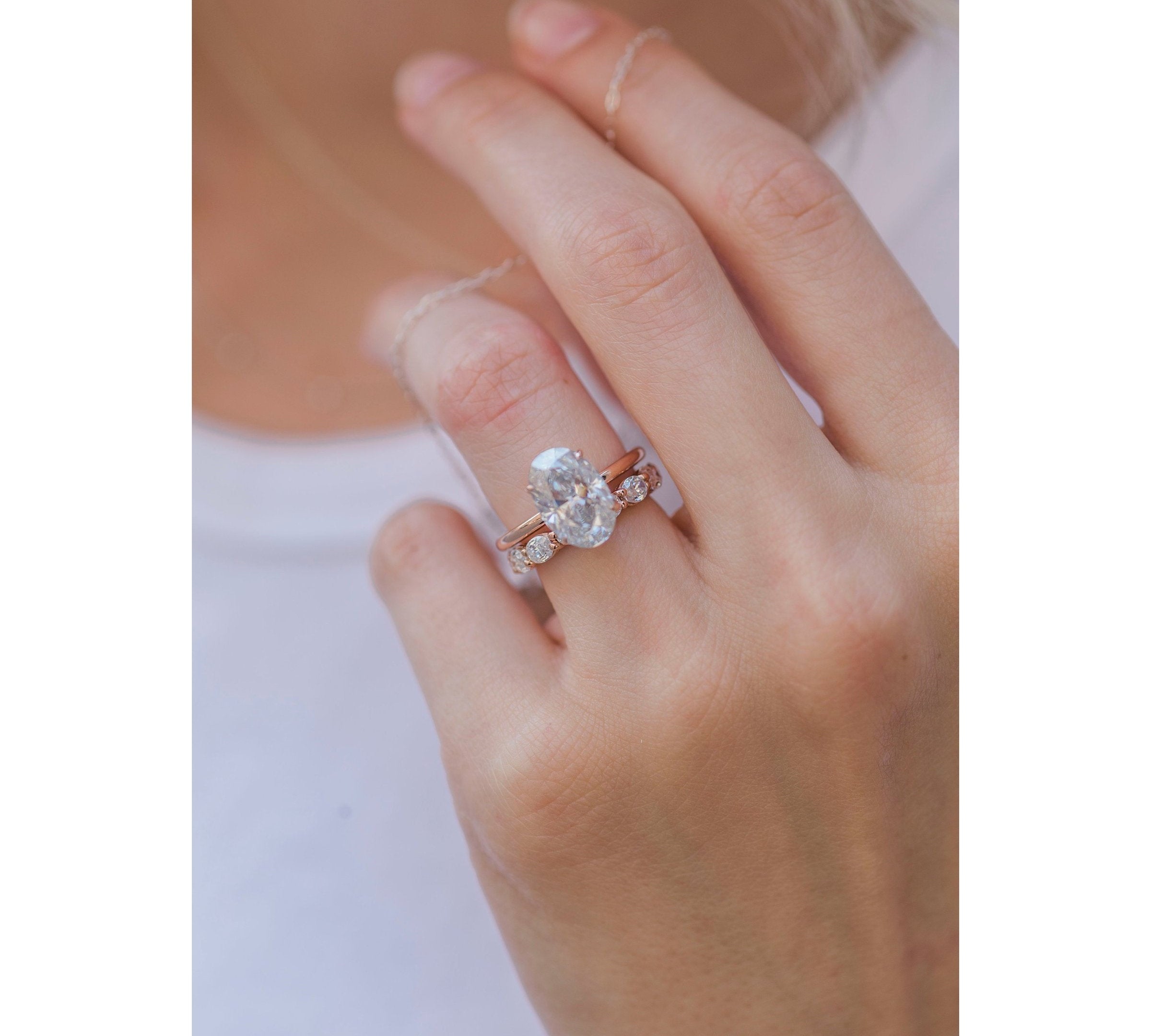 4.0 CT Oval Solitaire Moissanite Engagement Ring 3